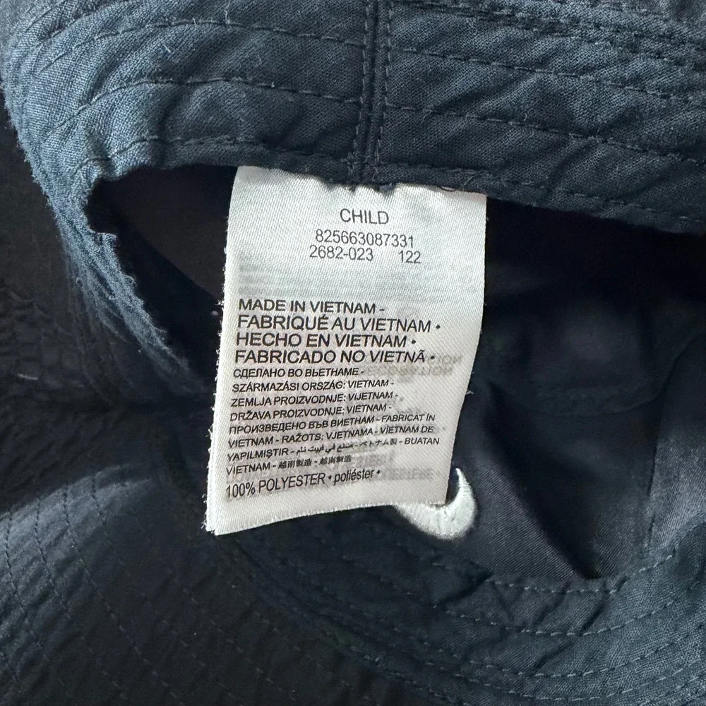 Nike Kids Black Bucket Hat UPF 40+‎ Sun Protection Swoosh Logo 2682-023 Child B+
